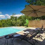Holiday home Noemi Pula