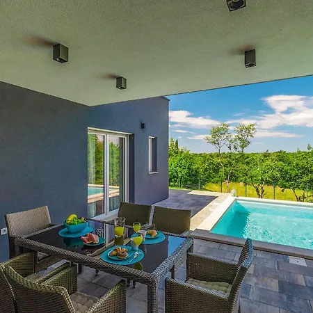 Noemi Holiday home